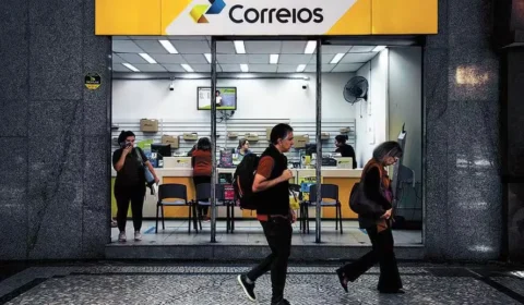 Correios contratam escritório por R$ 7 milhões e avaliam mudança de modelo estatal; entenda