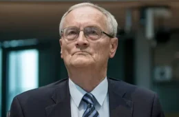 Alemanha prende ex-chefe da inteligência por suspeita de espionagem e traição