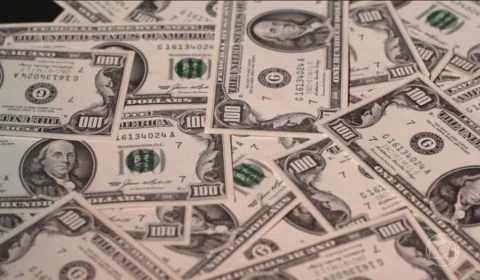 Dólar dispara após resultado eleitoral e aumenta tensão nos mercados brasileiros