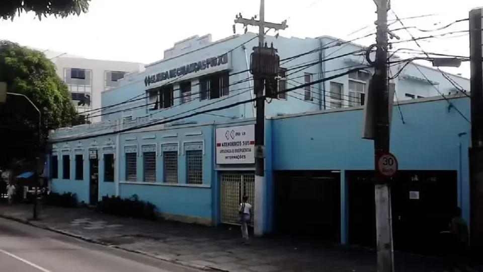 Hospital suspende atendimento pelo SUS e Defensoria pede bloqueio de R$ 2 milhões