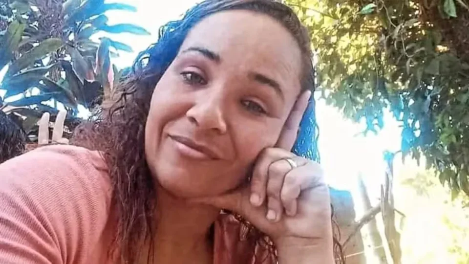 Preso por feminicídio em Nova Iguaçu disse que vítima se machucou sozinha