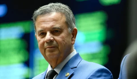 Após aprovação do fim da 6×1, PL mira redução da maioridade penal