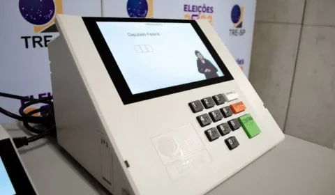 Urna eletrônica terá barra de progresso e novidades de acessibilidade nas Eleições 2026
