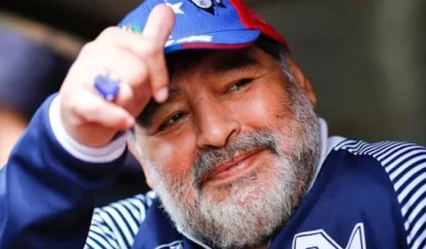 Morte de Maradona: advogado pede até 16 anos de prisão para integrantes da equipe médica