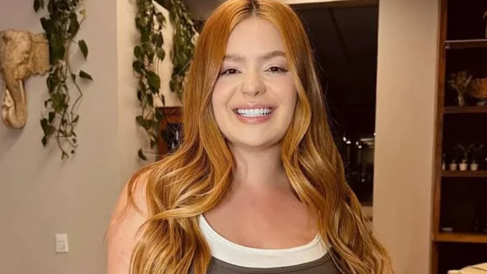 Viih Tube anuncia saída das redes e lança curso