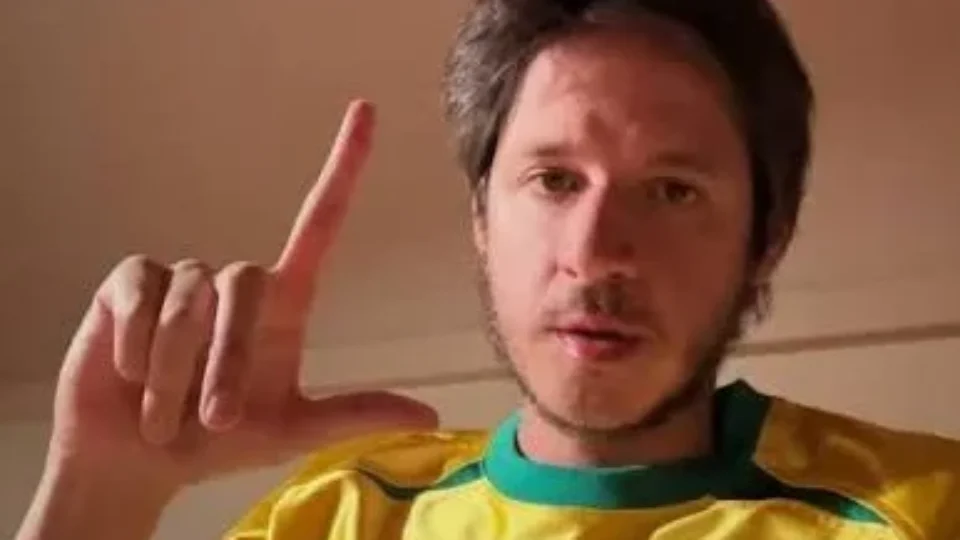Quem é Rubel, cantor que teve música retirada de vídeo de Nikolas Ferreira