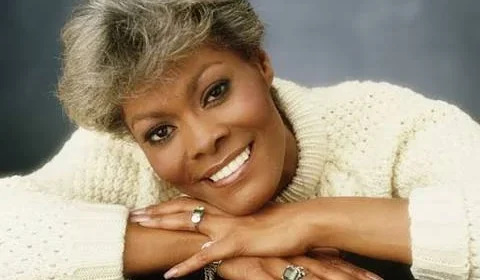 Dionne Warwick lança turnê de despedida no Brasil e cinebiografia