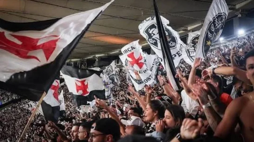 Justiça suspende processo do Vasco pelo Maracanã após ação de torcedor