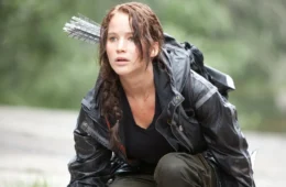 Jennifer Lawrence confirma retorno como Katniss em novo filme da saga Jogos Vorazes
