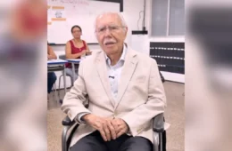 José Sarney participa da votação aos 96 anos e celebra trajetória democrática do país