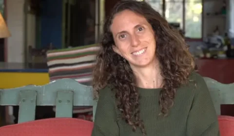 Quem é Jout Jout? Influenciadora reaparece após seis anos longe do YouTube