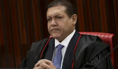 Nunes Marques volta a mandar derrubar canal “Exército do Lula” e impõe condições para reativação