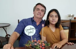 Moraes autoriza Bolsonaro a fazer festa de aniversário da filha em casa