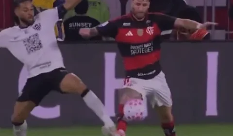 Pênalti nos acréscimos divide ex-árbitros e garante vitória do Flamengo sobre o Atlético-MG