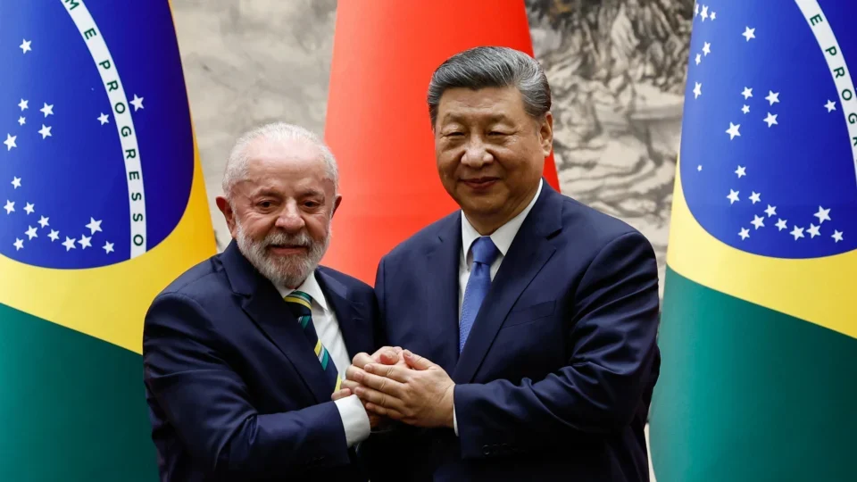 China eleva tarifa sobre carne brasileira a 67% após fim da cota de exportação