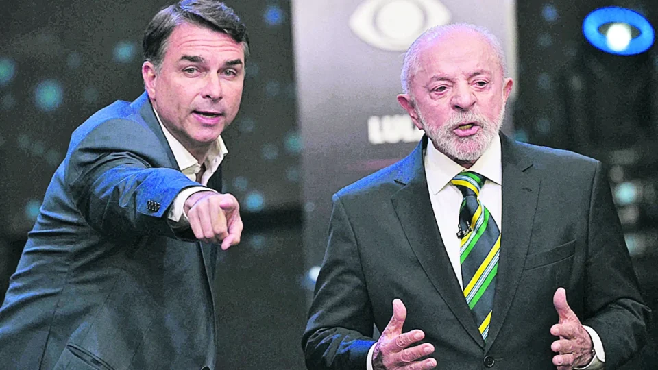Entre ataques, Lula e Flávio apresentam propostas para segurança, saúde e economia; veja o que cada um prometeu