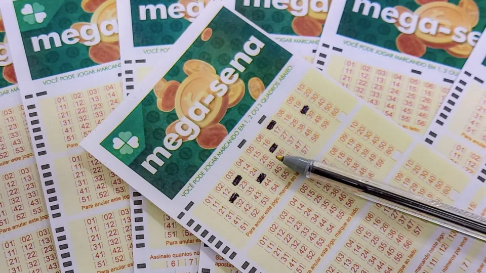 Bolão no Guará ganha mais de R$60 mil na Mega-Sena; outras quatro apostas do DF acertam a quina