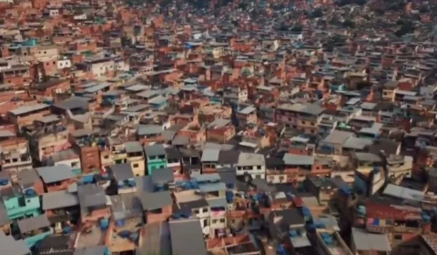Criança é baleada durante comemoração no Complexo da Penha, no Rio