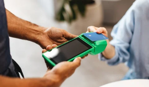 VA e VR poderão ser usados em todas as maquininhas a partir de novembro