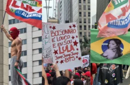 Gostoso da Paulista e mais: ato pró-Lula vira festival de memes na internet