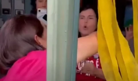 Michelle Bolsonaro bate boca com eleitora durante votação no Distrito Federal