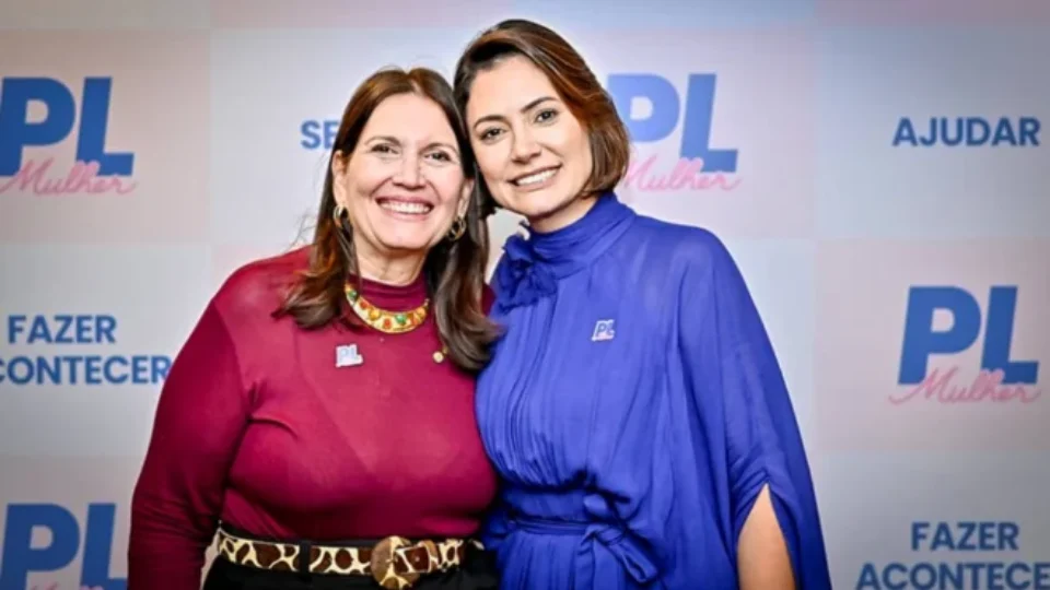 Michelle Bolsonaro e Bia Kicis são eleitas senadoras pelo Distrito Federal
