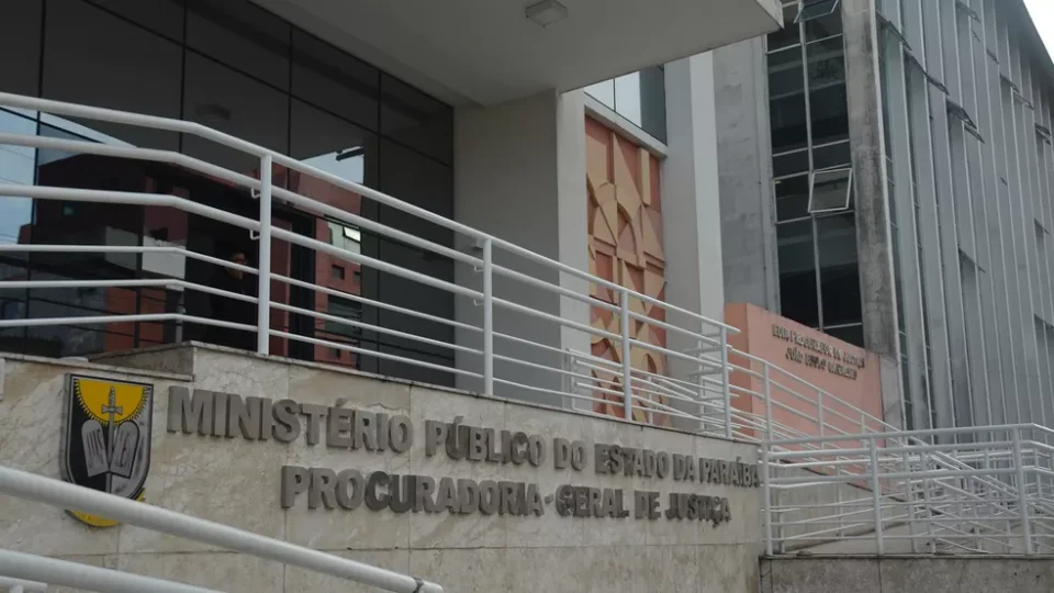 Pizzaria de João Pessoa pede que eleitores de esquerda não frequentem o local e gera reação nas redes