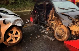 Acidente entre três carros deixa um morto e três feridos em Santa Catarina