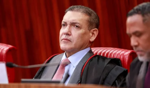 Nunes Marques autoriza volta do “Exército do Lula” ao WhatsApp após registro no TSE