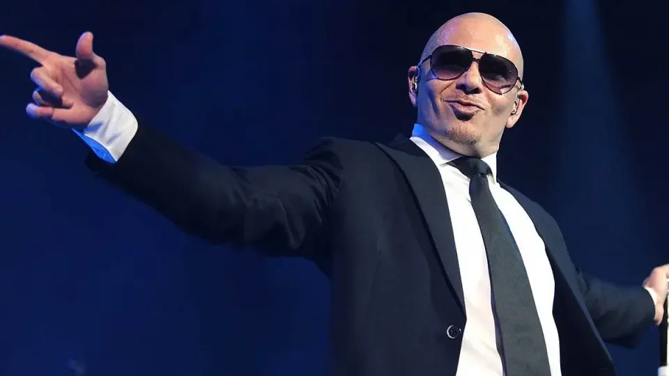 Pitbull no Brasil: venda geral de ingressos começa nesta sexta; veja preços e onde comprar