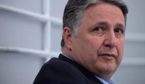 TSE pede parecer do MP antes de decidir sobre desistência de Garotinho