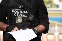 Homem é morto com facada no pescoço e irmão confessa crime no DF