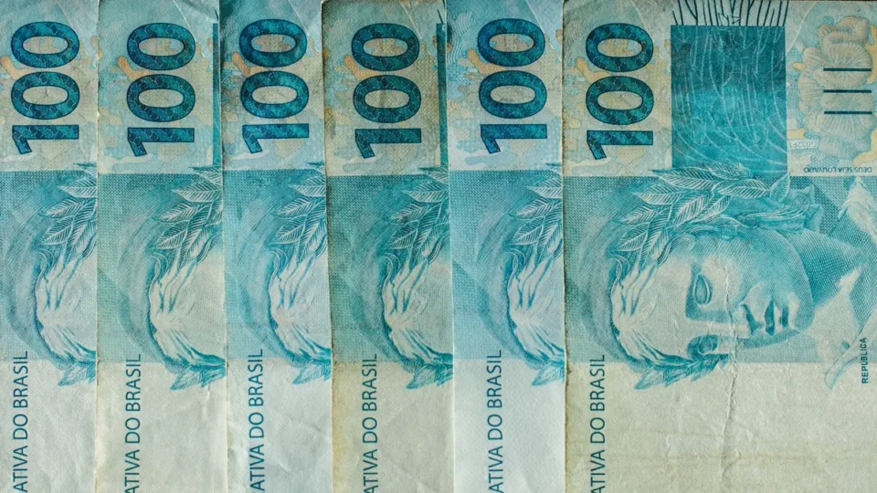 PIS/Pasep de até R$ 1.621 ainda pode ser sacado; veja quem tem direito