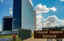 TSE manda Lula e Janja apagar posts contra Flávio Bolsonaro