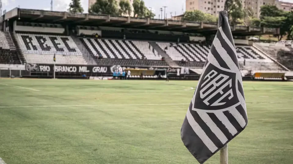 Clube que revelou jogadores da Seleção pode fechar após suspeitas de fraude e crise milionária