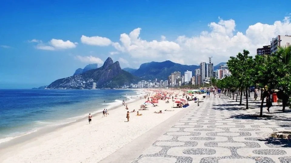Rio supera Fernando de Noronha e é eleito melhor destino de praia da América do Sul