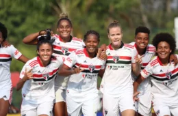 São Paulo feminino domina clássicos enquanto masculino amarga pior marca em 10 anos