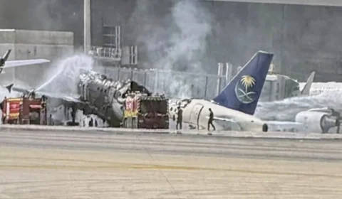 Vídeo mostra momento em que míssil atinge aeroporto na Arábia Saudita e deixa 13 mortos