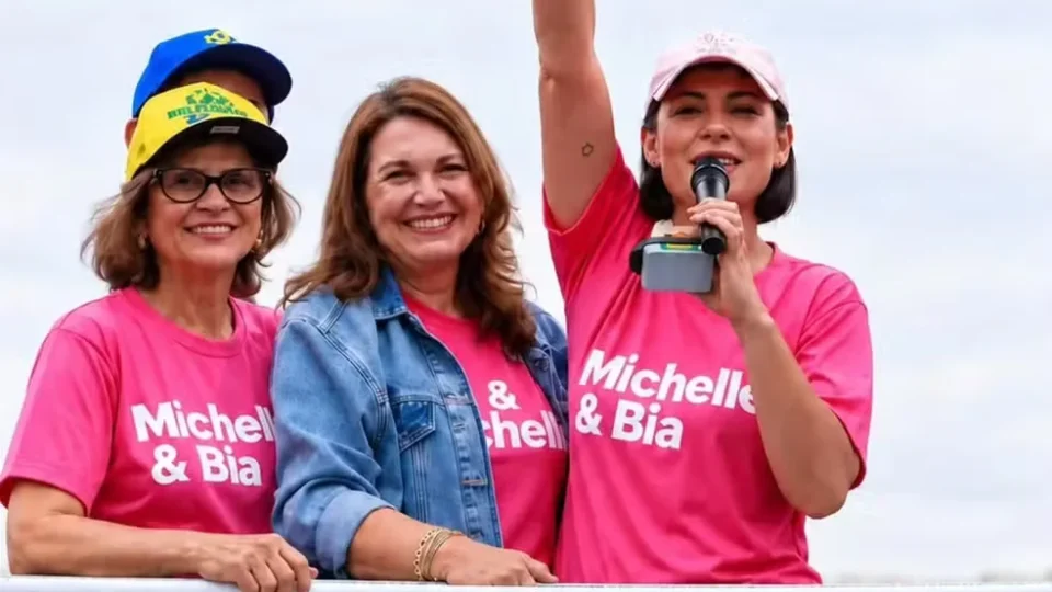 DF terá bancada 100% feminina no Senado, formada por Michelle, Bia e Damares