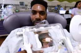 VÍDEO: Nova incubadora permite que pais abracem bebês prematuros durante internação na UTI