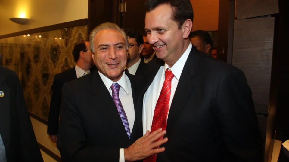 Kassab cobra equilíbrio fiscal e Temer pede pacificação nacional a Lula após reeleição