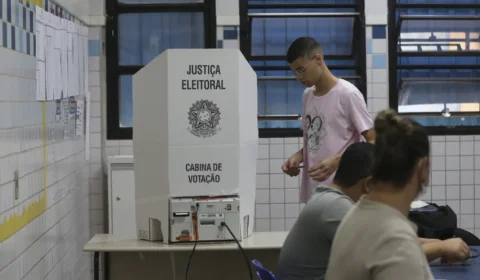 Urnas abertas: seis votos definem os novos rumos do Executivo e do Congresso