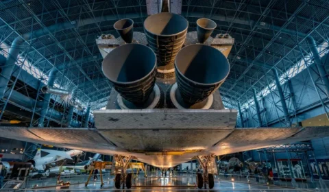 Do ônibus espacial Discovery ao Saturn V: conheça museus que guardam a história da conquista do espaço