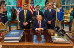 Documento sobre fundo secreto de Trump contra o STF cita lobby de Eduardo Bolsonaro