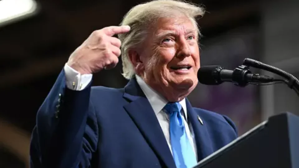 Trump exalta eleições no Brasil, detona votação nos EUA e dispara: “É corrupta!”