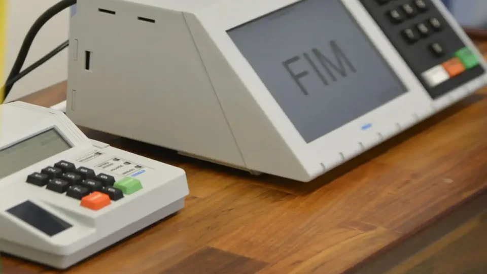 TRE-DF distribui 4,1 mil urnas para votação neste domingo