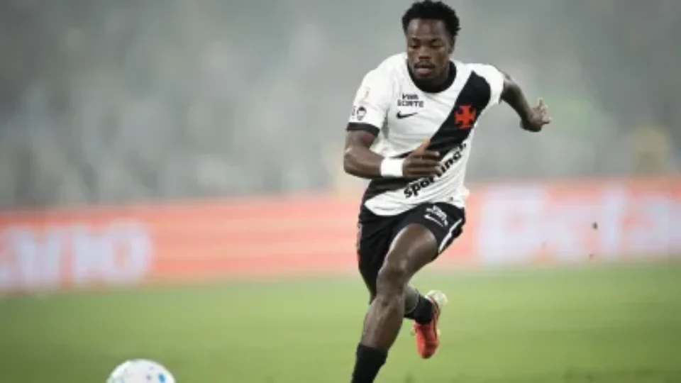 Vasco empata com o Remo, é vaiado em São Januário e segue perto do Z-4