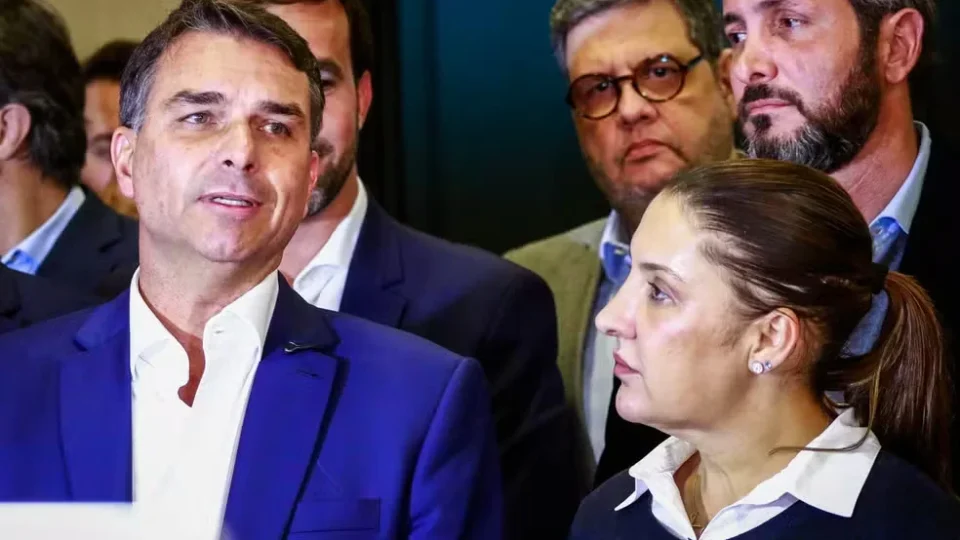 Flávio promete devolver dinheiro de contas via Pix,  entenda a proposta