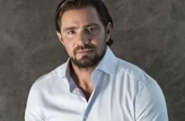 Preso, Daniel Vorcaro vota no Complexo da Papuda, em Brasília