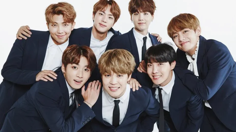 Senacon dá 24 horas para Live Nation e Ticketmaster explicarem caos em show do BTS em São Paulo